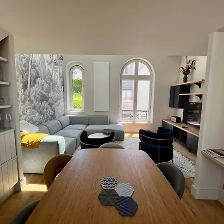 Apartment For Anyone Looking